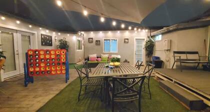 Central Phoenix Casita w/ Beautiful Patio (Unit B)