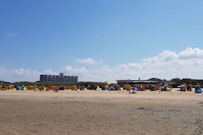 Beach nearby - Holiday apartment Bathmann (27476 Cuxhaven, Deutschland)