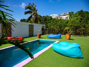 Outdoor pool - Chillax Boracay (Boracay Island)