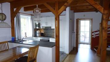 Kühlschrank, Ofen, Herdplatte, Geschirrspüler