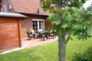 Outdoor dining - Holiday home Christmann (Wangerland-Hooksiel)