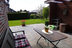Terrace/patio - Holiday apartment Gerdes (Wangerland-Hooksiel)
