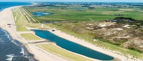 Playa en los alrededores