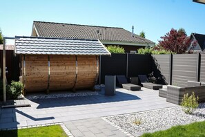 Terrace/patio - Maiwaldo House Comfortable Vacation Home (Wurster Nordseekste)