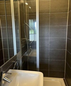Dusche, Haartrockner
