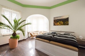 1 chambre, lit parapluie