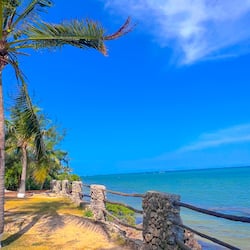 Chambre Quadruple Économique | Vue sur la plage/l’océan