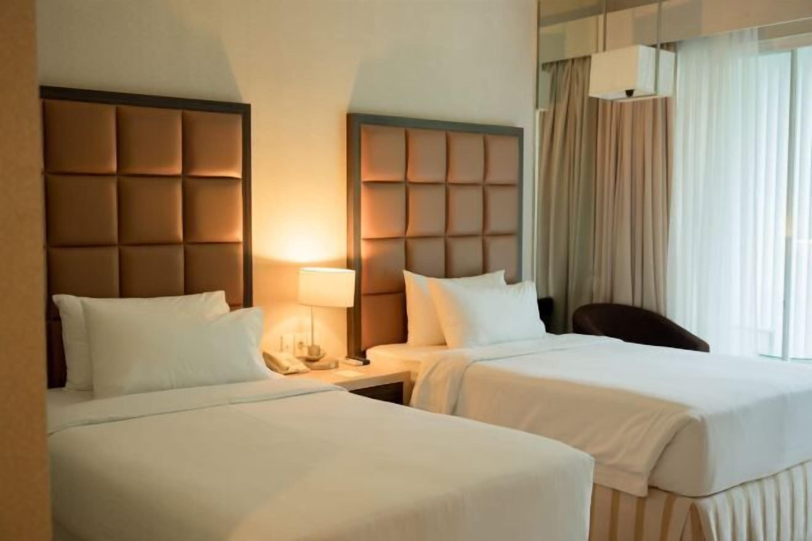 ตู้นิรภัยในห้องพัก, Wi-Fi ฟรี