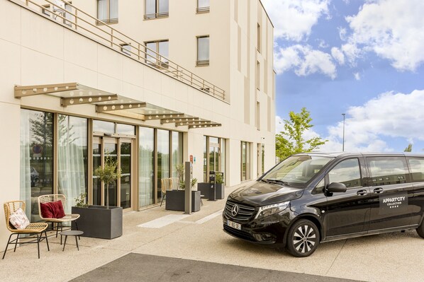 Exterior - Appart'city Paris Collection Paris Roissy CDG Airport (Roissy-en-France)