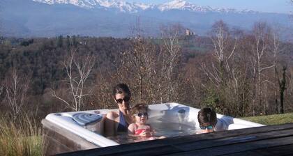 Happiness: gîte facing the Pyrenees
