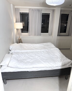 Free WiFi, bed sheets - Nomad Gardet Hostel (Stockholm)
