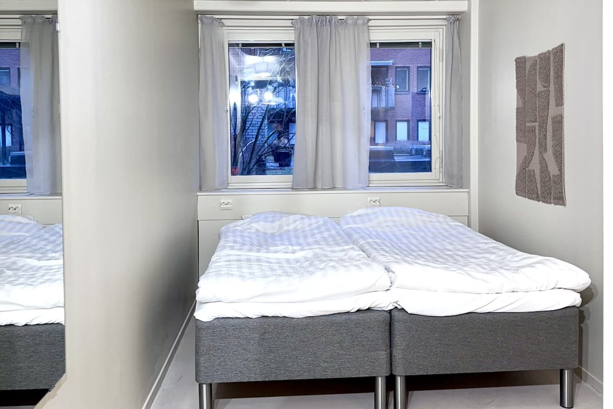 Private Twin Bed Room With a Bunk Bed