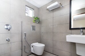 Deluxe tweepersoonskamer | Badkamer