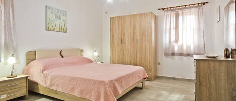 1 Schlafzimmer, Bügeleisen/Bügelbrett, WLAN, Bettwäsche