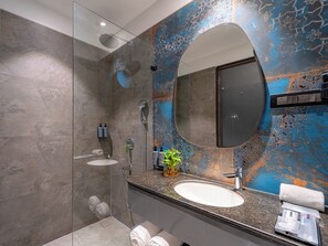 Premium Room | Bathroom | Free toiletries, hair dryer, slippers - Playsales Scarlet (Indore)