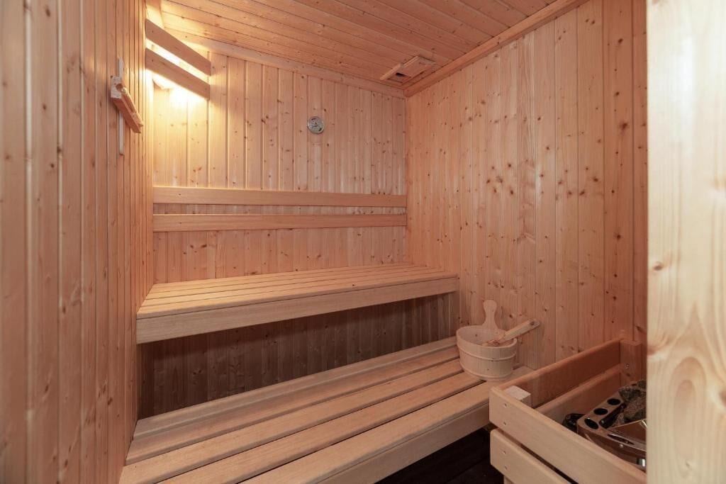 Phòng xông hơi sauna