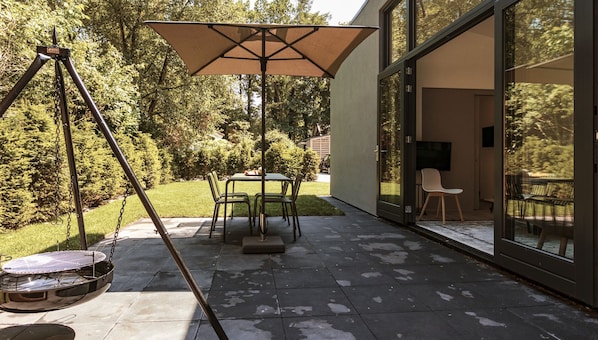 Suitelodge Whirlpool and Sauna Pet | Terrace/patio
