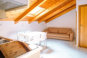 Traditional Apartment | Living area