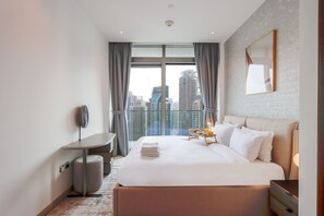 3 chambres, fer et planche à repasser, Wi-Fi gratuit, draps fournis