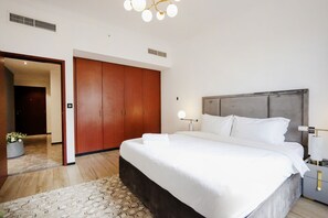 4 habitaciones, tabla de planchar con plancha y wifi gratis 