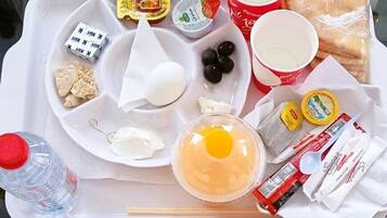 Kontinental frokost hver dag (SAR 32 per person)