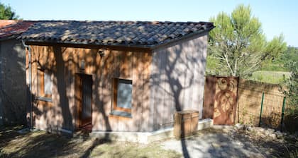 Chalet, calme absolu, vue, et piscine (en saison)