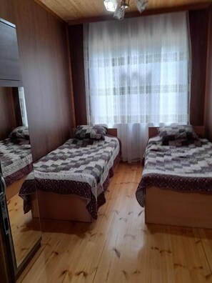 Basic Cottage | 3 bedrooms