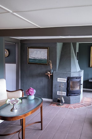 TV de tela plana 73 cm com canais digitais, Netflix