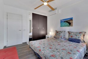 1 bedroom, WiFi, bed sheets