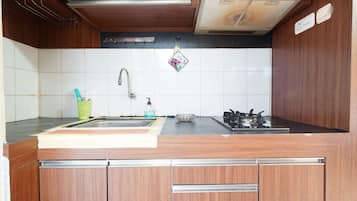 Schreibtisch, kostenloses WLAN, Bettwäsche