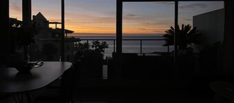 Entire luxury duplex with sea view & pool oasis