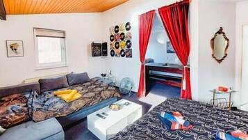 1 Schlafzimmer, Bügeleisen/Bügelbrett, Reisekinderbett, WLAN