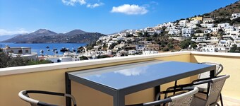 ENDLESS VIEWS PANTELI LEROS