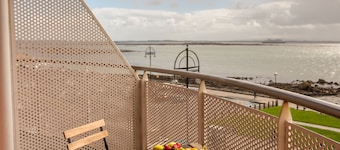 Breath-taking sea view apartment in Heart of Salthill, Galway