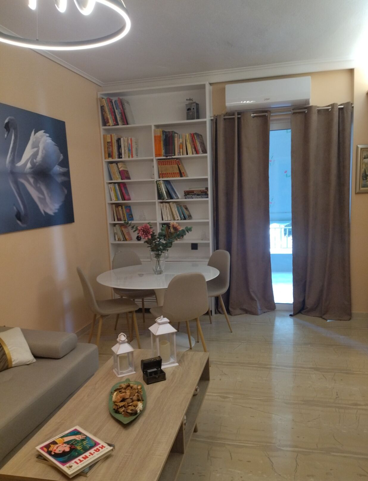 Familieleilighet, 2 soverom, terrasse, hageutsikt | 2 soverom, blendingsgardiner, strykejern/-brett og wi-fi (inkludert)