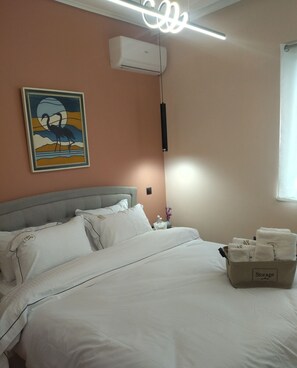 Family Apartment, 2 Bedrooms, Terrace, Garden View - Swan Paradise Glyfada Apartment  (Glyfada)