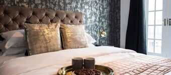 Golden Key Apartments