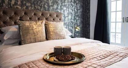 Golden Key Apartments