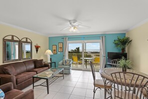 TV, ping pong - 🌴 South Beach Condo #407  Gulf Front Comfort with Sunset Views (Treasure Island)