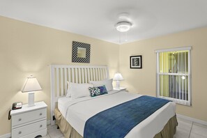 1 bedroom, iron/ironing board, free WiFi, bed sheets - 🌴 South Beach Condo #407  Gulf Front Comfort with Sunset Views (Treasure Island)