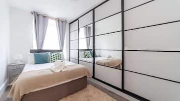 1 Schlafzimmer, Bügeleisen/Bügelbrett, Reisekinderbett, kostenloses WLAN