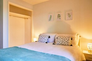 2 quartos, ferros/tábuas de passar roupa, Wi-Fi de cortesia