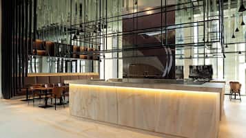 Bar (in der Unterkunft)