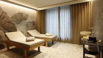 Sauna, deep-tissue massages, sports massages, 3 treatment rooms