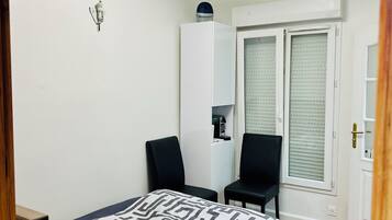 2 chambres, fer et planche Ă repasser, lit parapluie, Wi-Fi gratuit