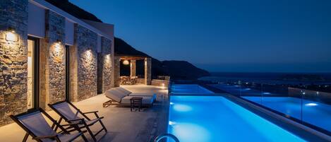 6 bedrooms, Internet