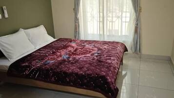 5 bedrooms, WiFi
