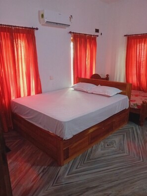 2 makuuhuonetta, Wi-Fi, vuodevaatteet