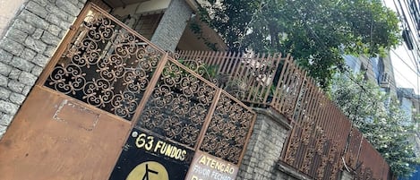 Façade de lâhĂ©bergement