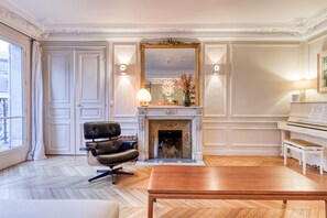 Interior - Appartement Parc Monceau Champs Elysées, Parfait Pour une Famille (PARIS)